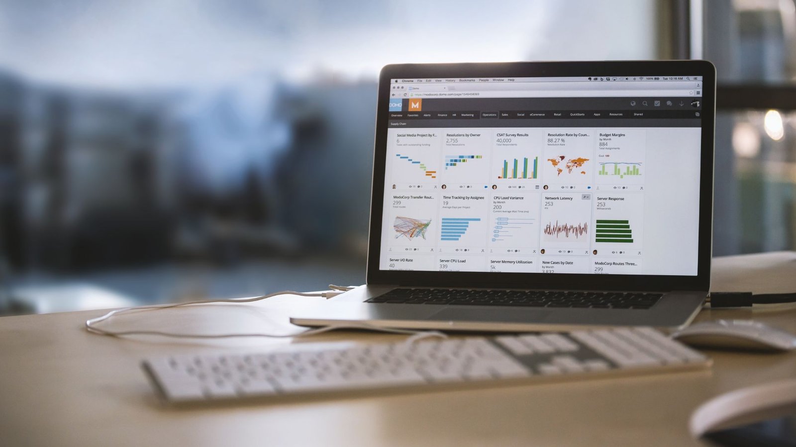 Saiba como identificar e lidar com avaliações de perfis fakes que podem prejudicar a reputação da sua empresa. Proteja sua imagem online!